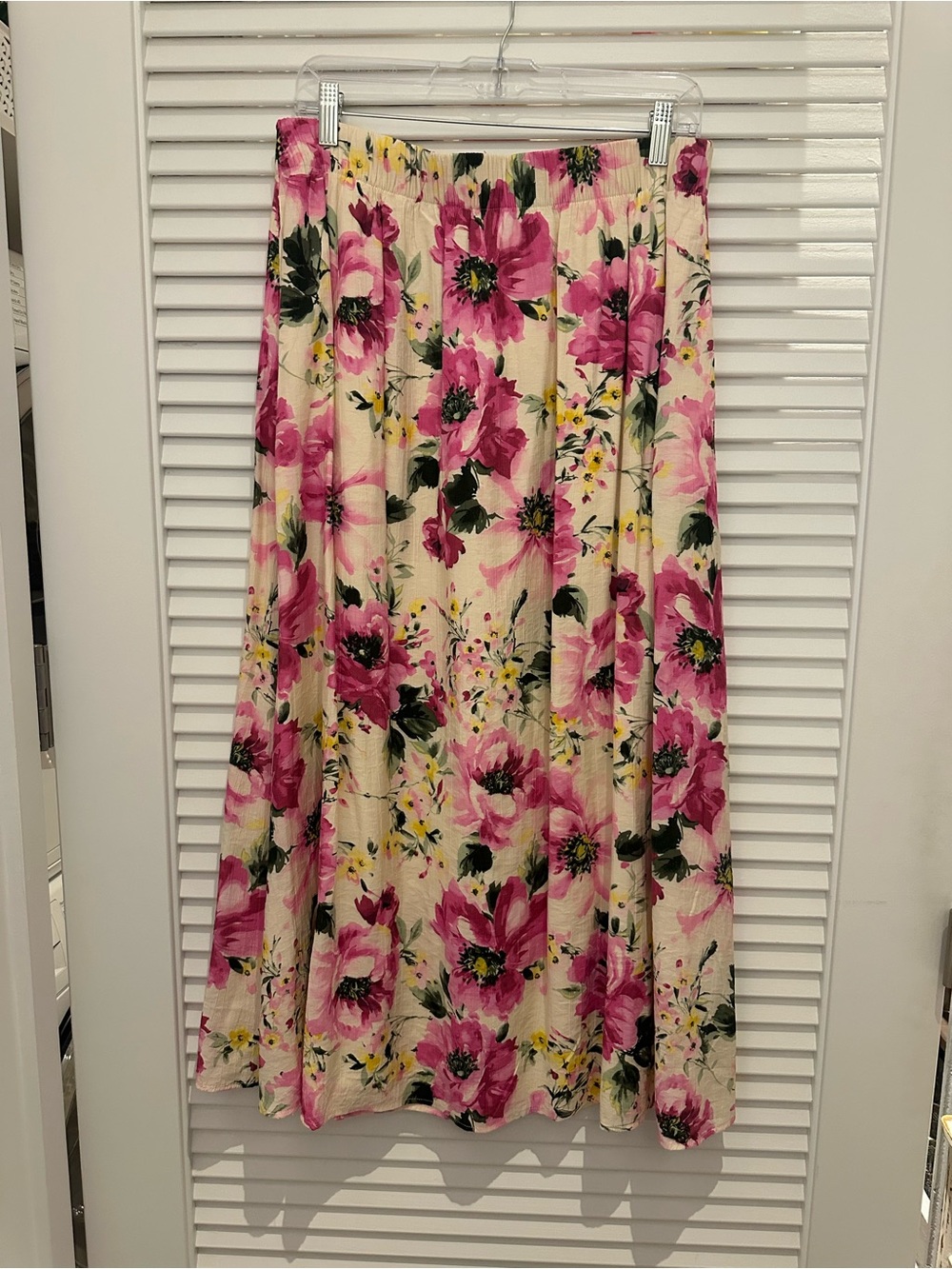 NWT Abercrombie Crinkle Floral Flowy Maxi Skirt